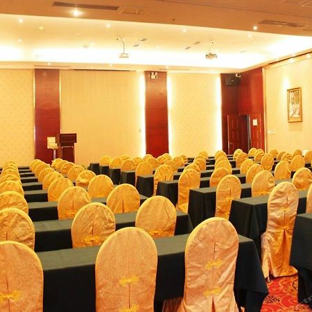 New Beacon Runfeng International Hotel Γουχάν Εξωτερικό φωτογραφία