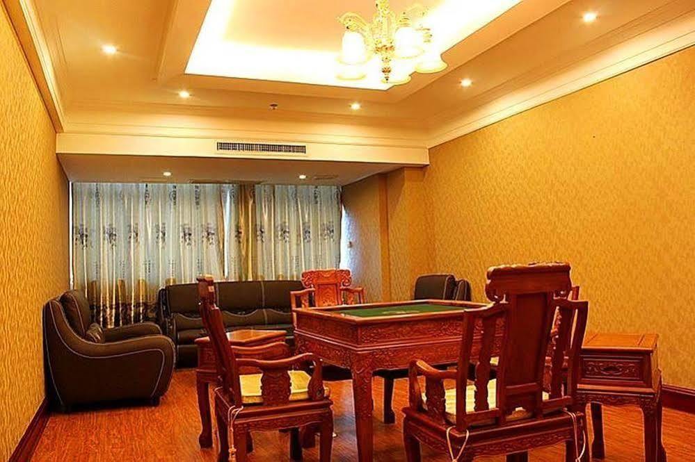 New Beacon Runfeng International Hotel Γουχάν Εξωτερικό φωτογραφία